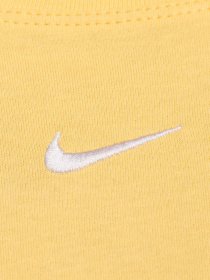 Футболки і поло NIKE Sportswear Essential модель DN5697-795 Фото