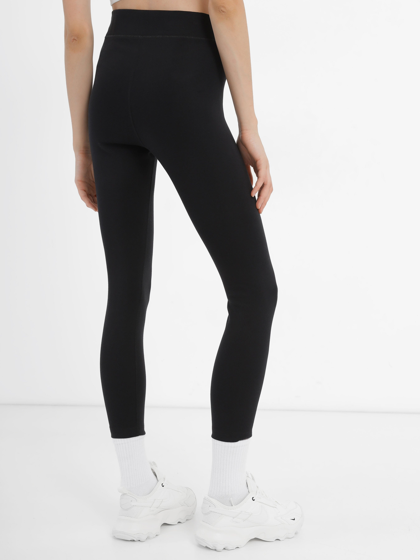 Штани NIKE HIGH-WAISTED 7/8 модель DV7789-010 Штани NIKE HIGH-WAISTED 7/8 модель DV7789-010 Фото