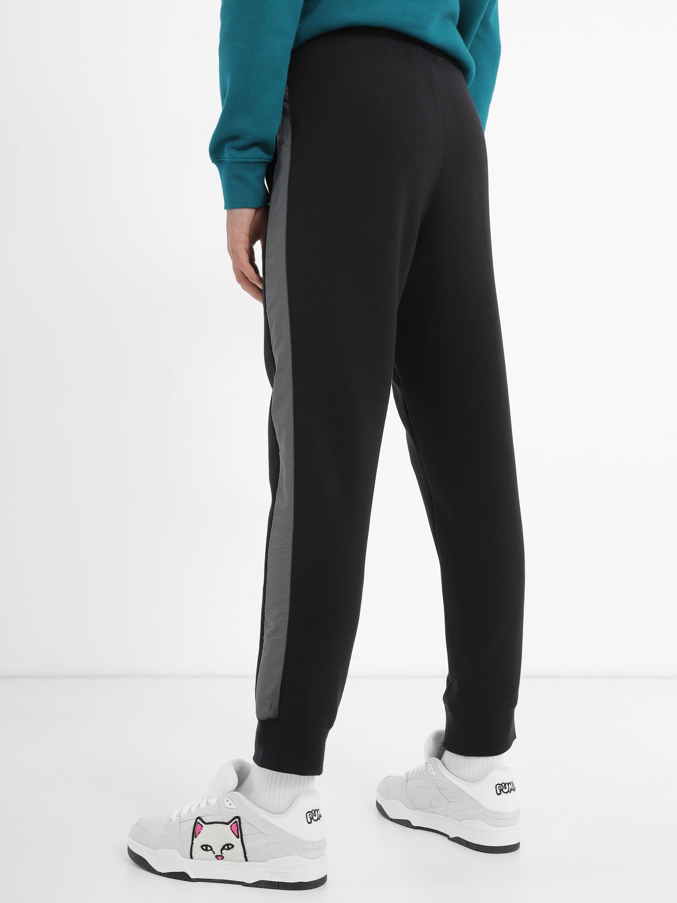 Штани NIKE Sportswear Club Fleece модель FN0246-010 Штани NIKE Sportswear Club Fleece модель FN0246-010 Фото
