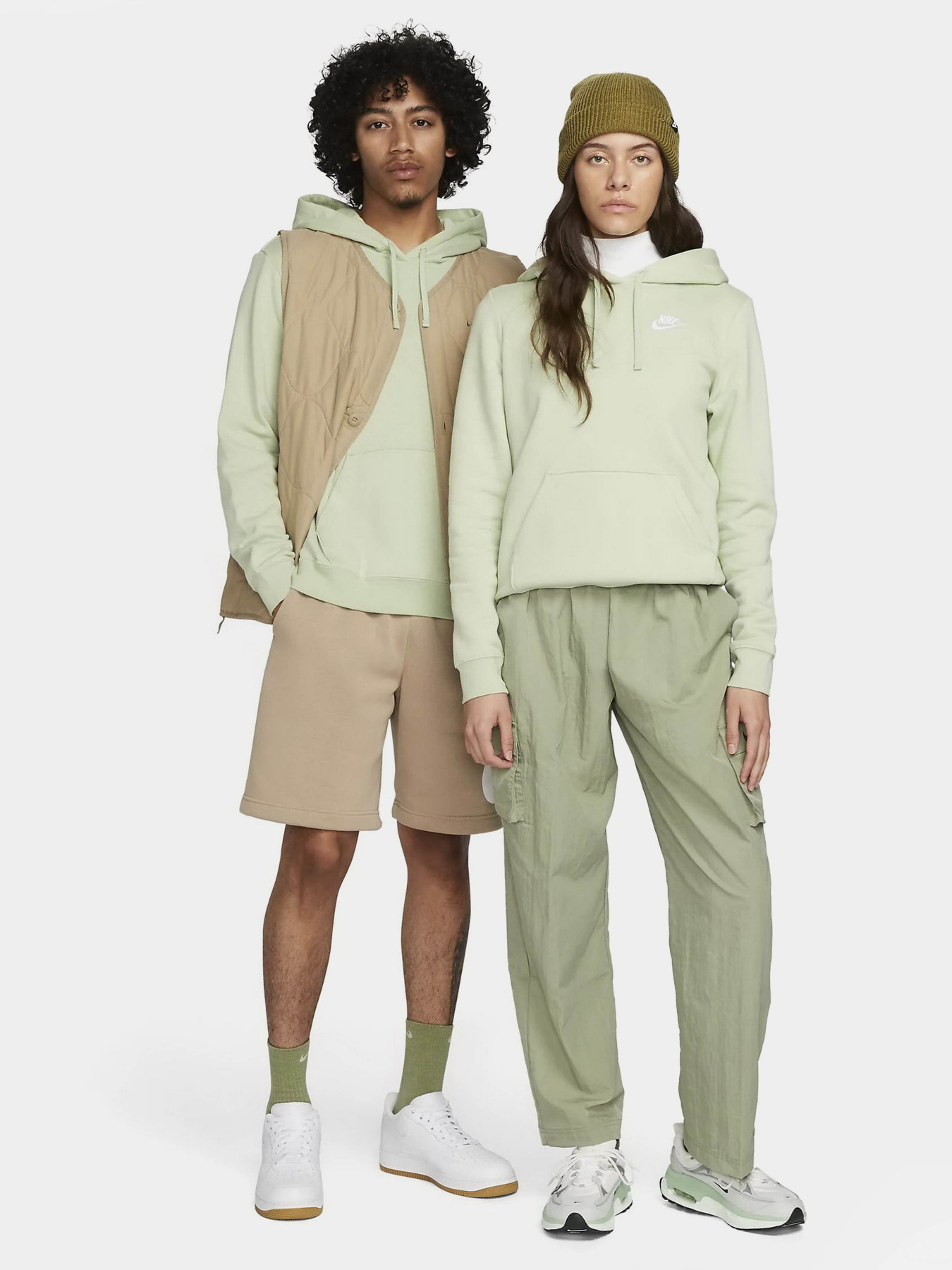 Худі та світшоти NIKE Sportswear Club Fleece модель DQ5793-343 Фото