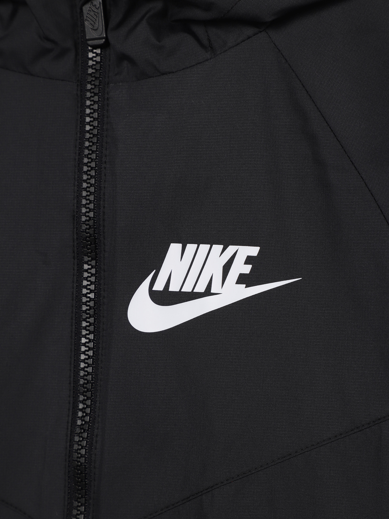 Куртки та дублянки NIKE Sportswear Windrunner модель 850443-011 Фото
