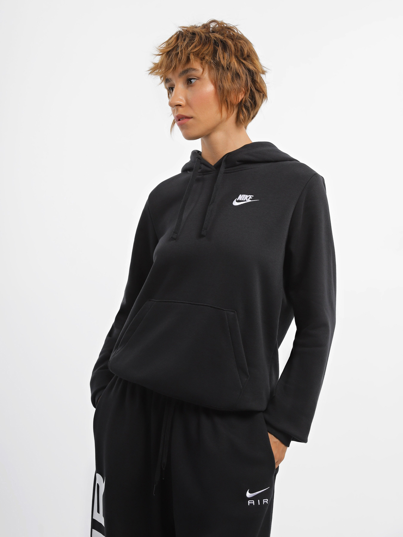 Худі та світшоти NIKE Sportswear Club Fleece модель DQ5793-010 Фото