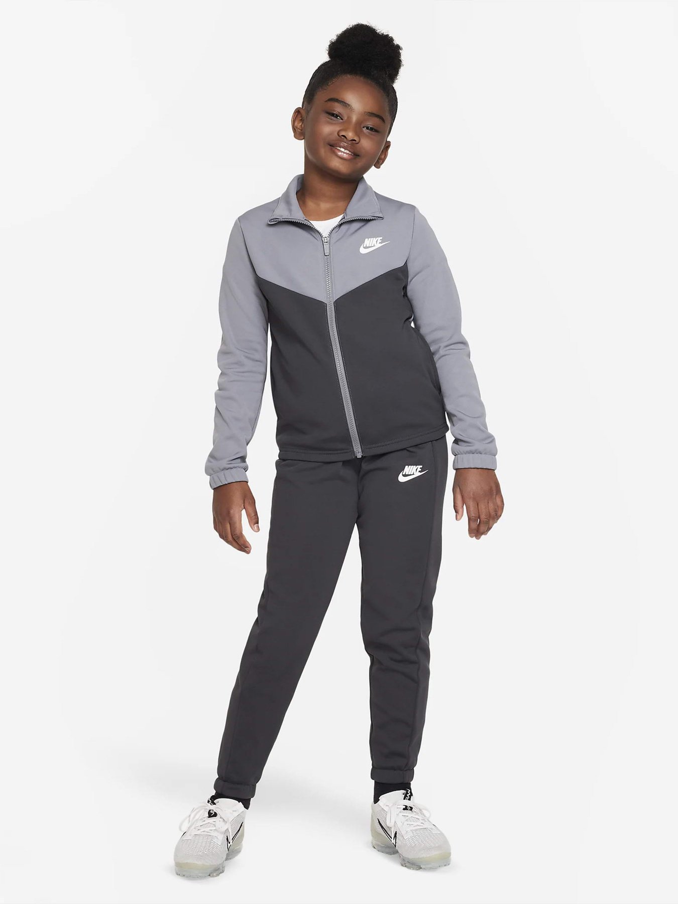 Костюмы NIKE Sportswear модель FD3067-084 Костюмы NIKE Sportswear модель FD3067-084 Фото