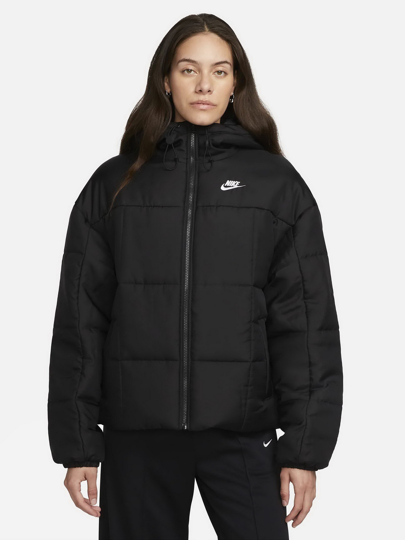 Куртки та дублянки NIKE Sportswear Classic Puffer модель FB7672-010 Фото