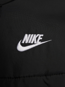 Куртки та дублянки NIKE Sportswear Classic Puffer модель FB7672-010 Фото