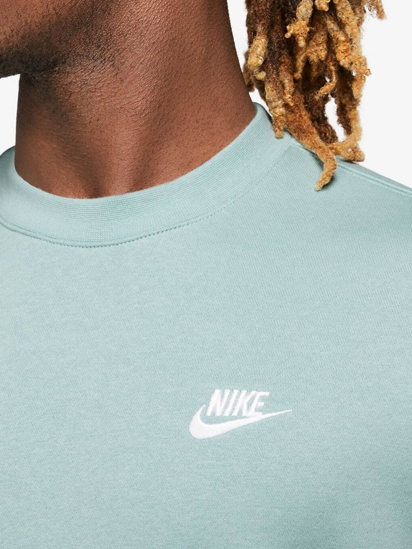 Худі та світшоти NIKE Sportswear Club Fleece модель BV2662-309 Худі та світшоти NIKE Sportswear Club Fleece модель BV2662-309 Фото