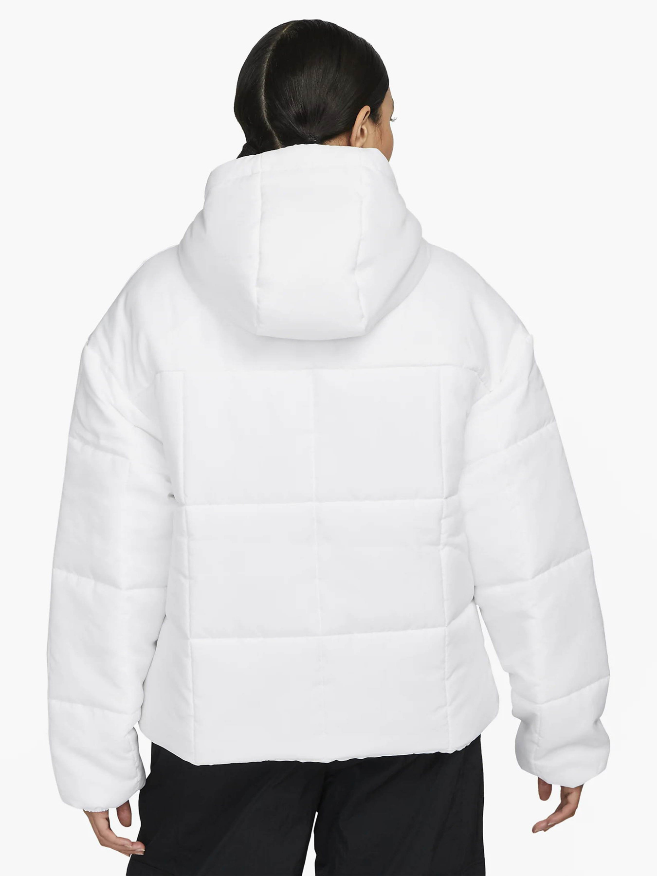 Куртки та дублянки NIKE Sportswear Essential Therma Classic Puffer модель FB7672-100 Фото