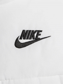 Куртки та дублянки NIKE Sportswear Essential Therma Classic Puffer модель FB7672-100 Фото