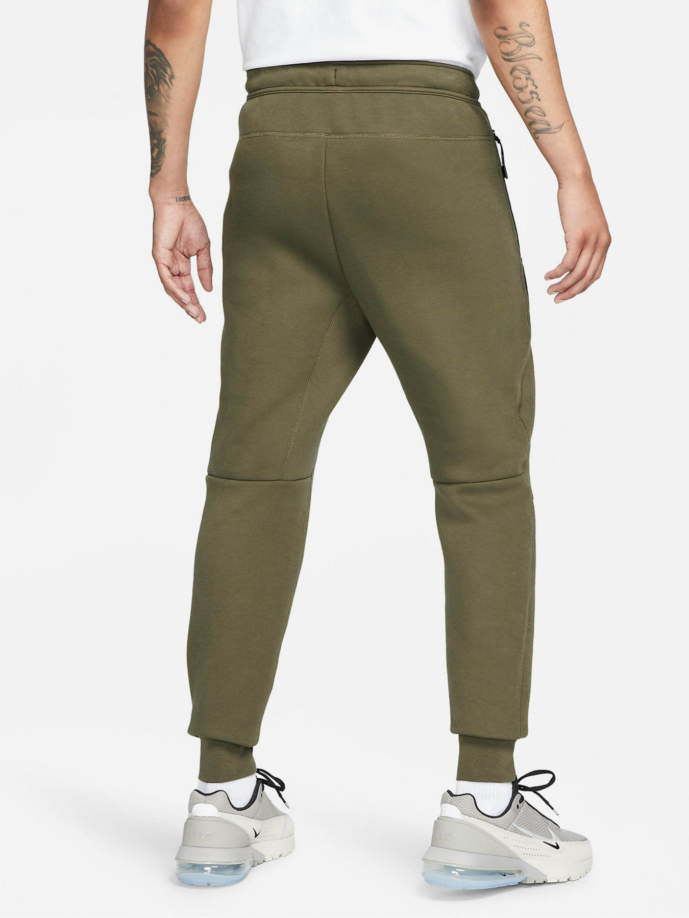 Брюки NIKE Sportswear Tech Fleece модель FB8002-222 Фото