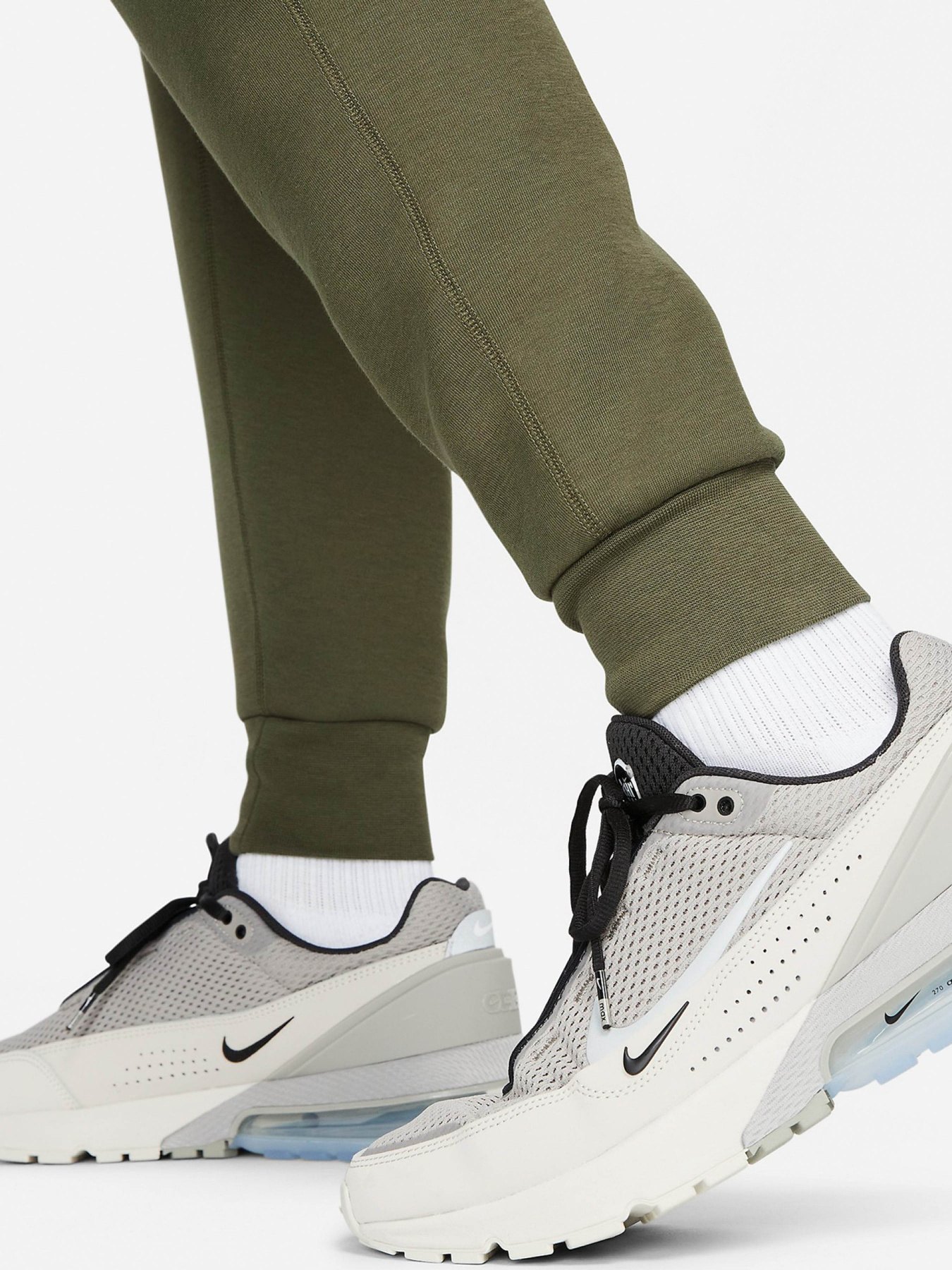 Брюки NIKE Sportswear Tech Fleece модель FB8002-222 Фото