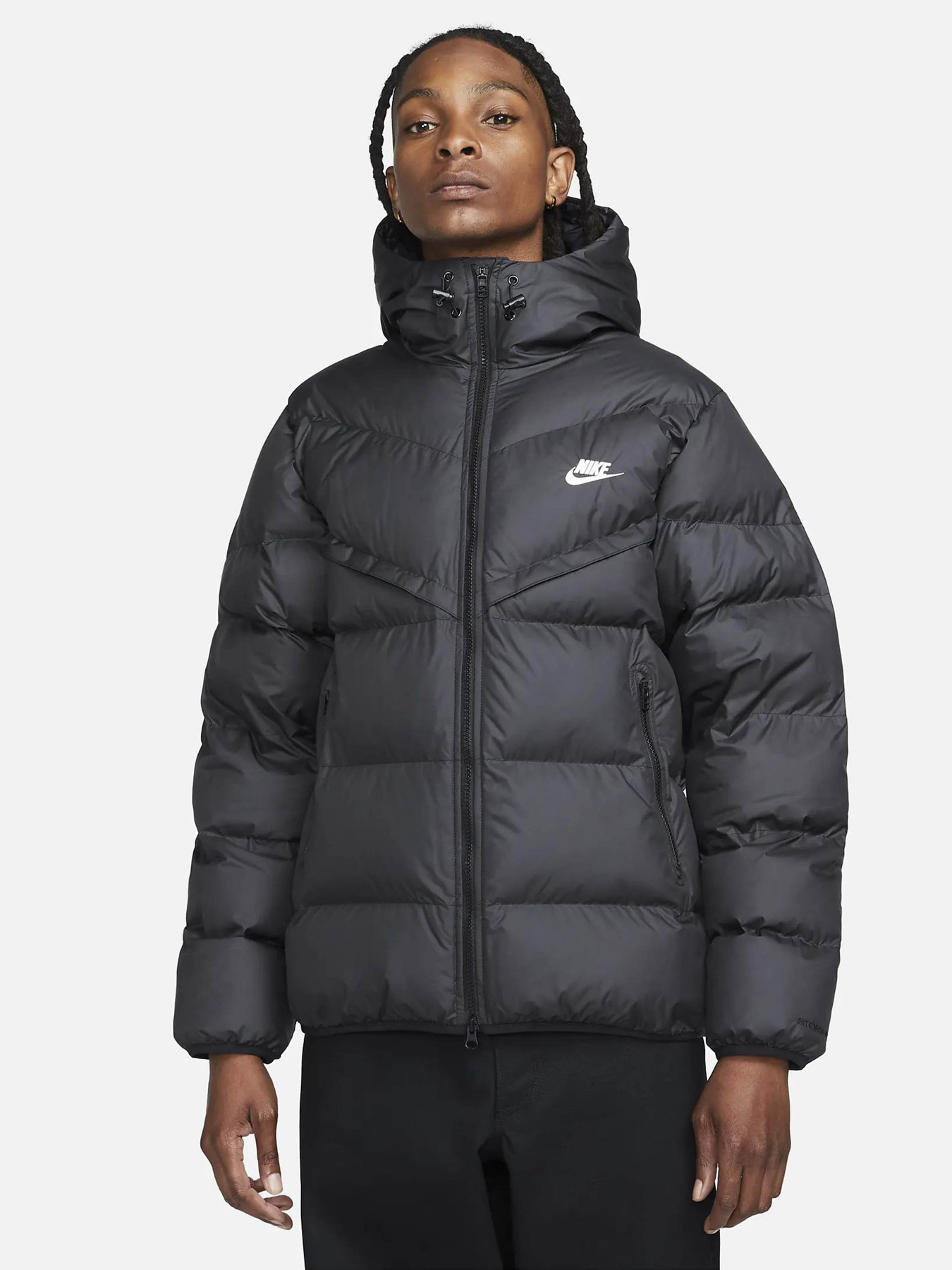 Куртки та дублянки NIKE WINDRUNNER PRIMALOFT® модель FB8185-010 Фото