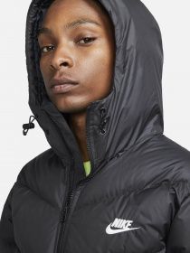 Куртки та дублянки NIKE WINDRUNNER PRIMALOFT® модель FB8185-010 Фото