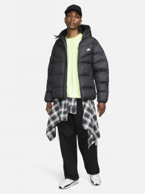Куртки та дублянки NIKE WINDRUNNER PRIMALOFT® модель FB8185-010 Фото