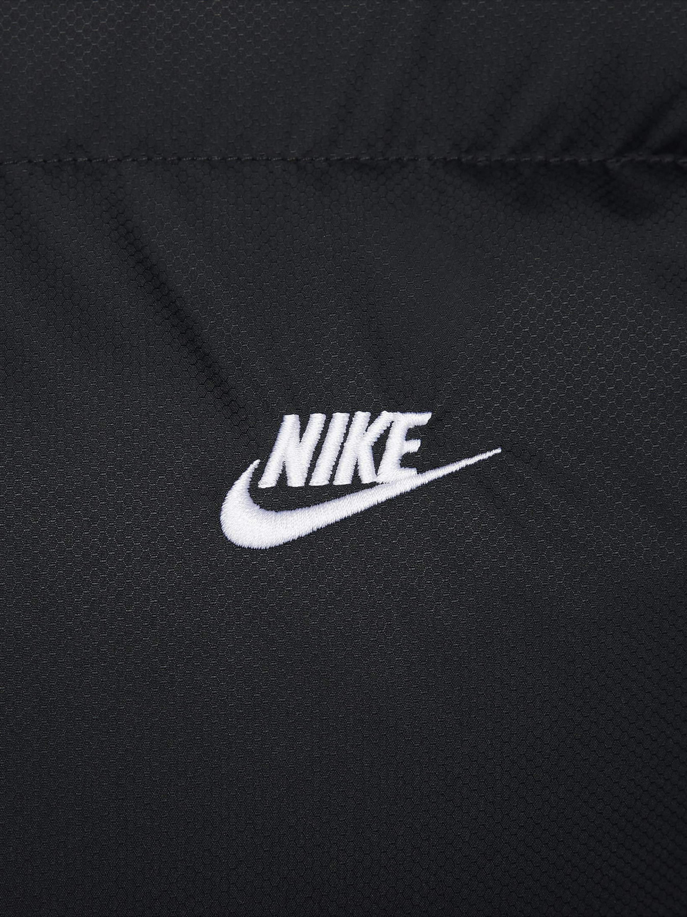 Куртки та дублянки NIKE SPORTSWEAR CLUB PUFFER модель FB7368-010 Фото