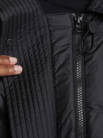 Куртки та дублянки NIKE Sportswear Swoosh Puffer PrimaLoft® модель FB8729-010 Фото