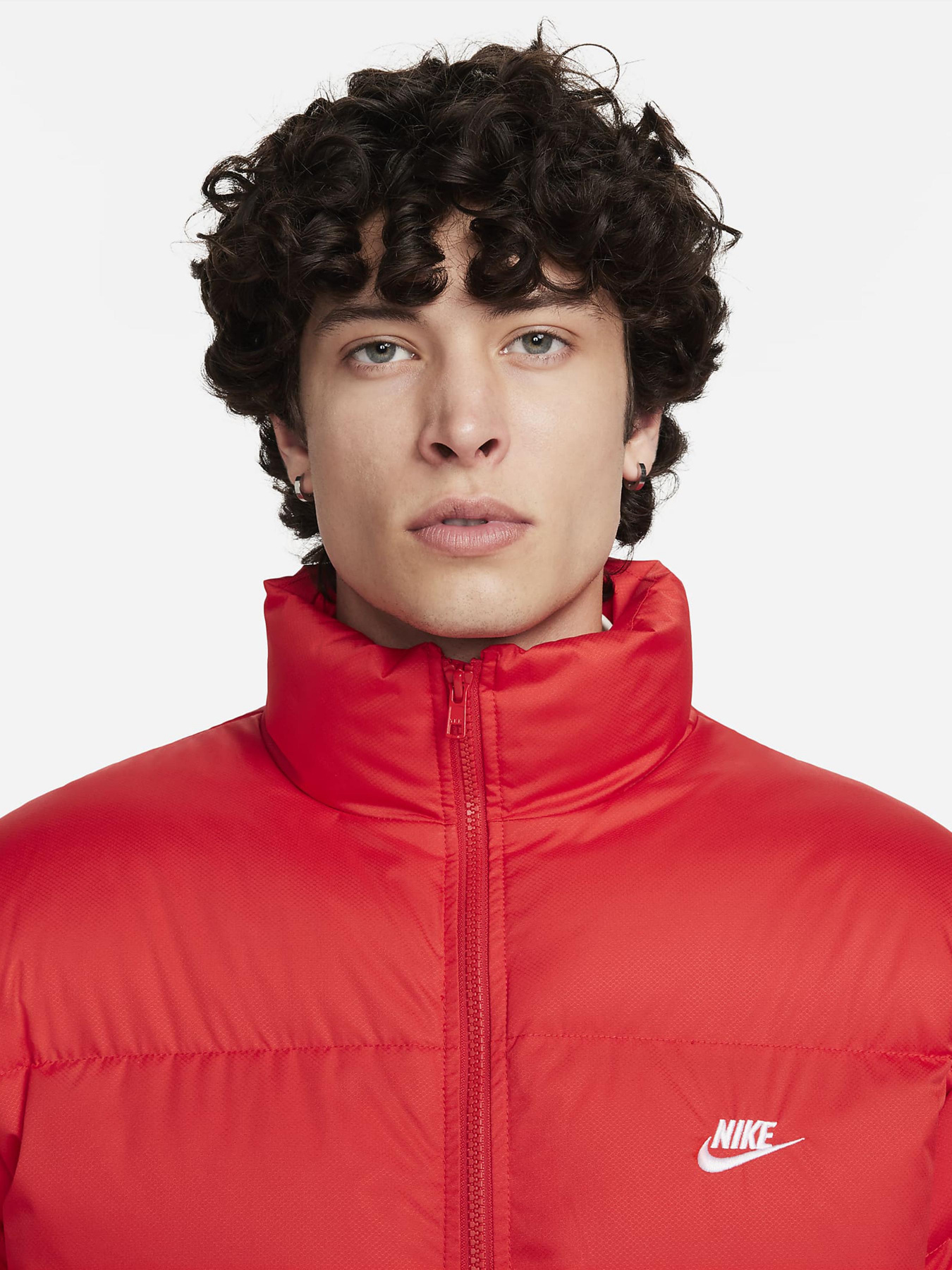 Куртки и дубленки NIKE Sportswear Club Puffer модель FB7368-657 Фото