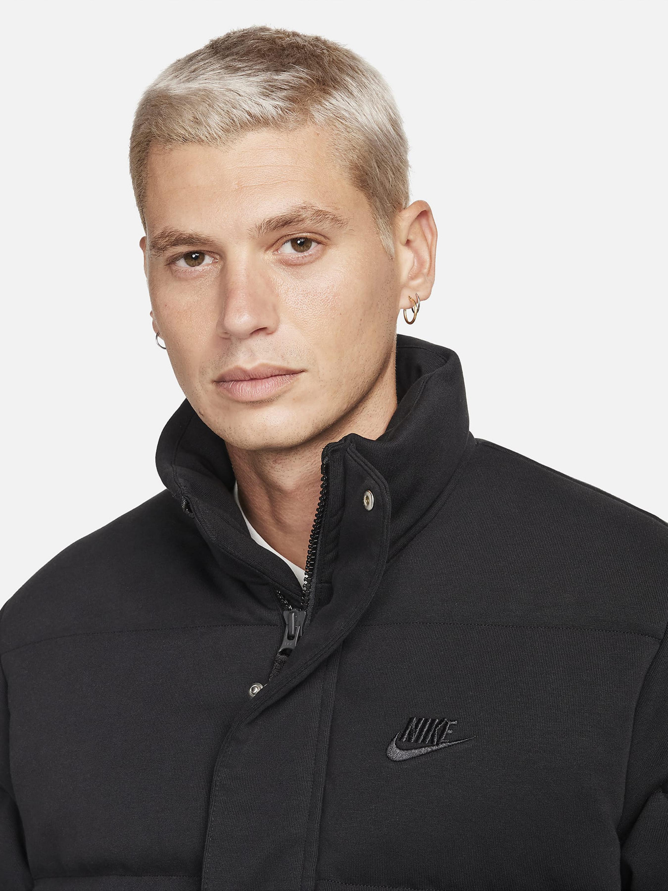 Куртки и дубленки NIKE Sportswear Oversized Puffer модель FB7854-010 Фото