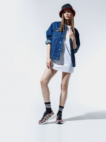Сукні NIKE Sportswear Essential модель CJ2242-100 Фото