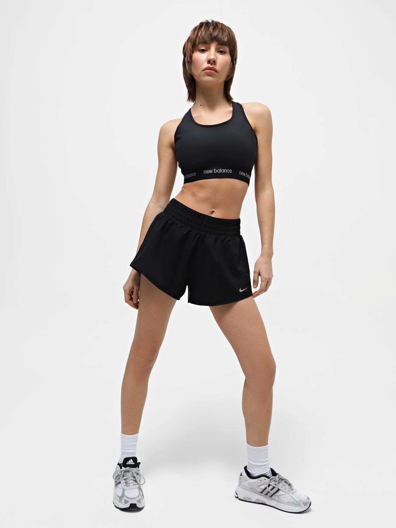 Шорты NIKE ONE модель DX6010-010 Фото