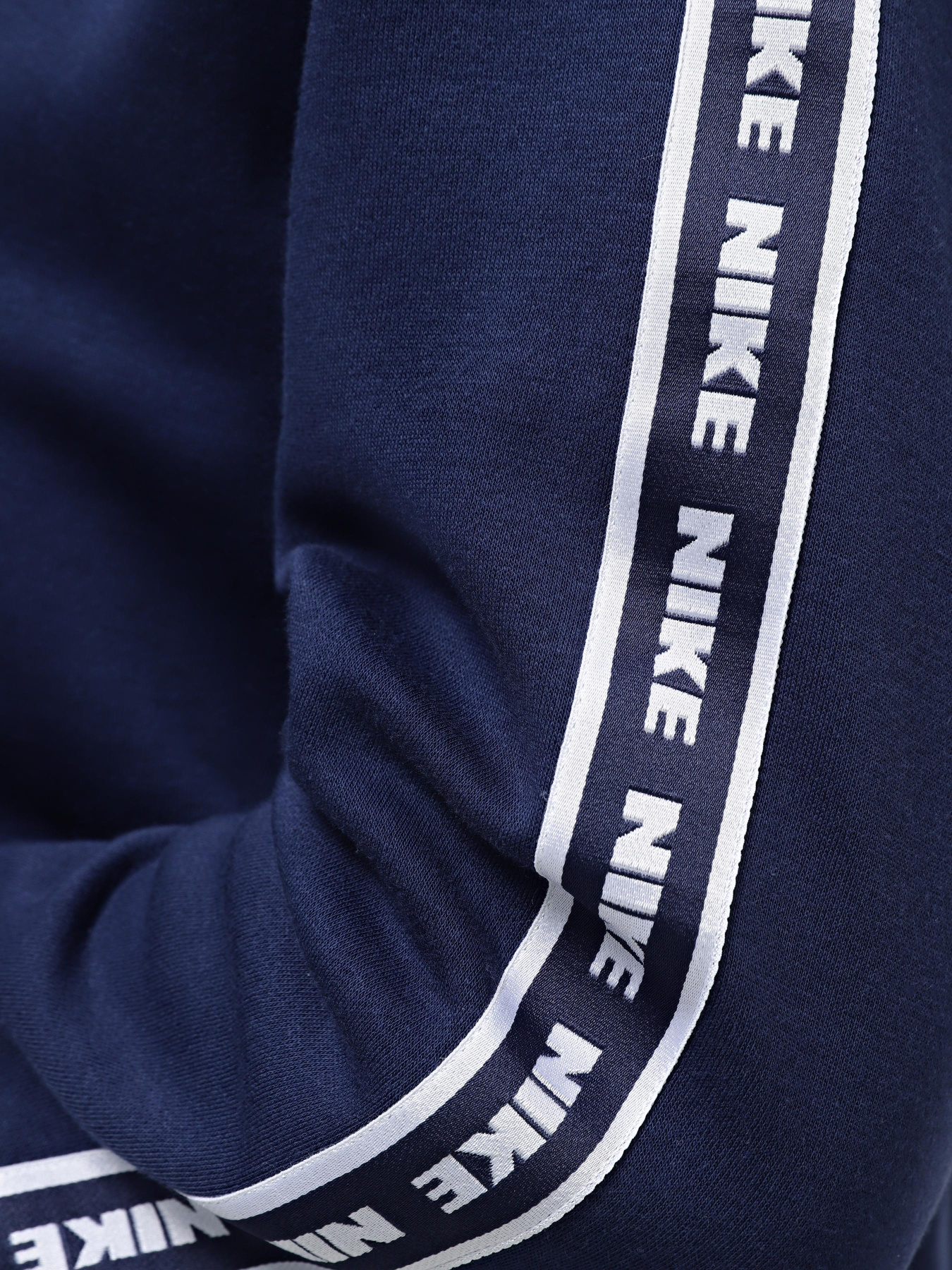 Костюмы NIKE CLUB FLEECE GRAPHIC HOODED модель FB7296-410 Фото