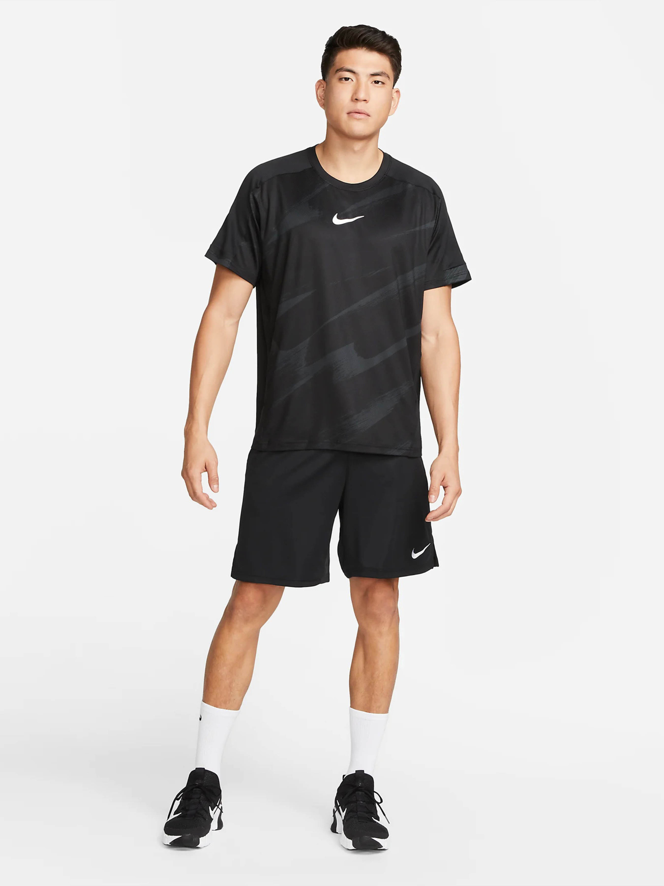 Шорты NIKE DF KNIT 6.0 модель DD1887-010 Шорты NIKE DF KNIT 6.0 модель DD1887-010 Фото