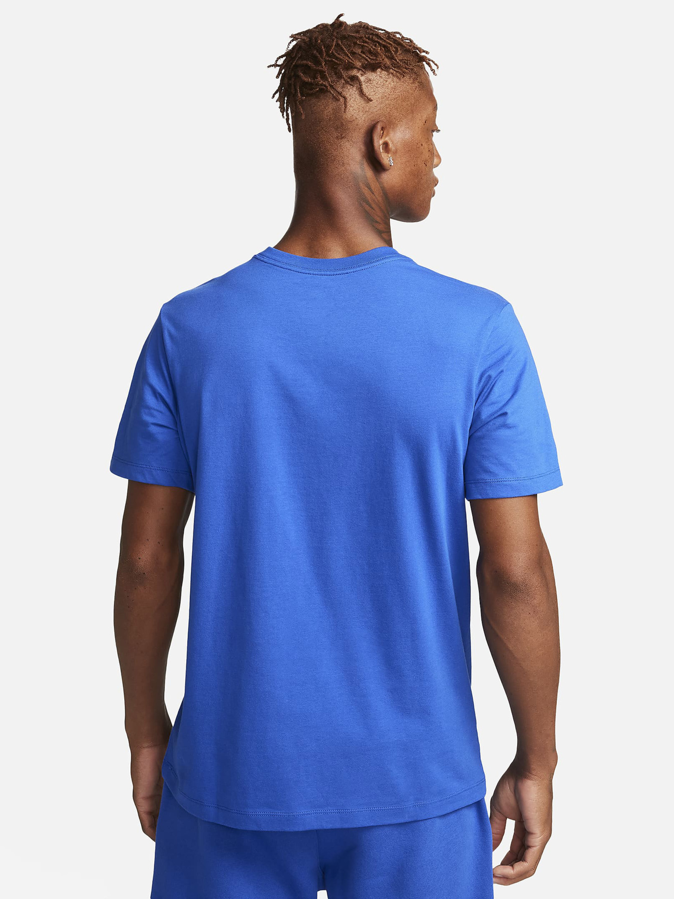 Футболки и поло NIKE SPORTSWEAR CLUB модель AR4997-480 Футболки и поло NIKE SPORTSWEAR CLUB модель AR4997-480 Фото