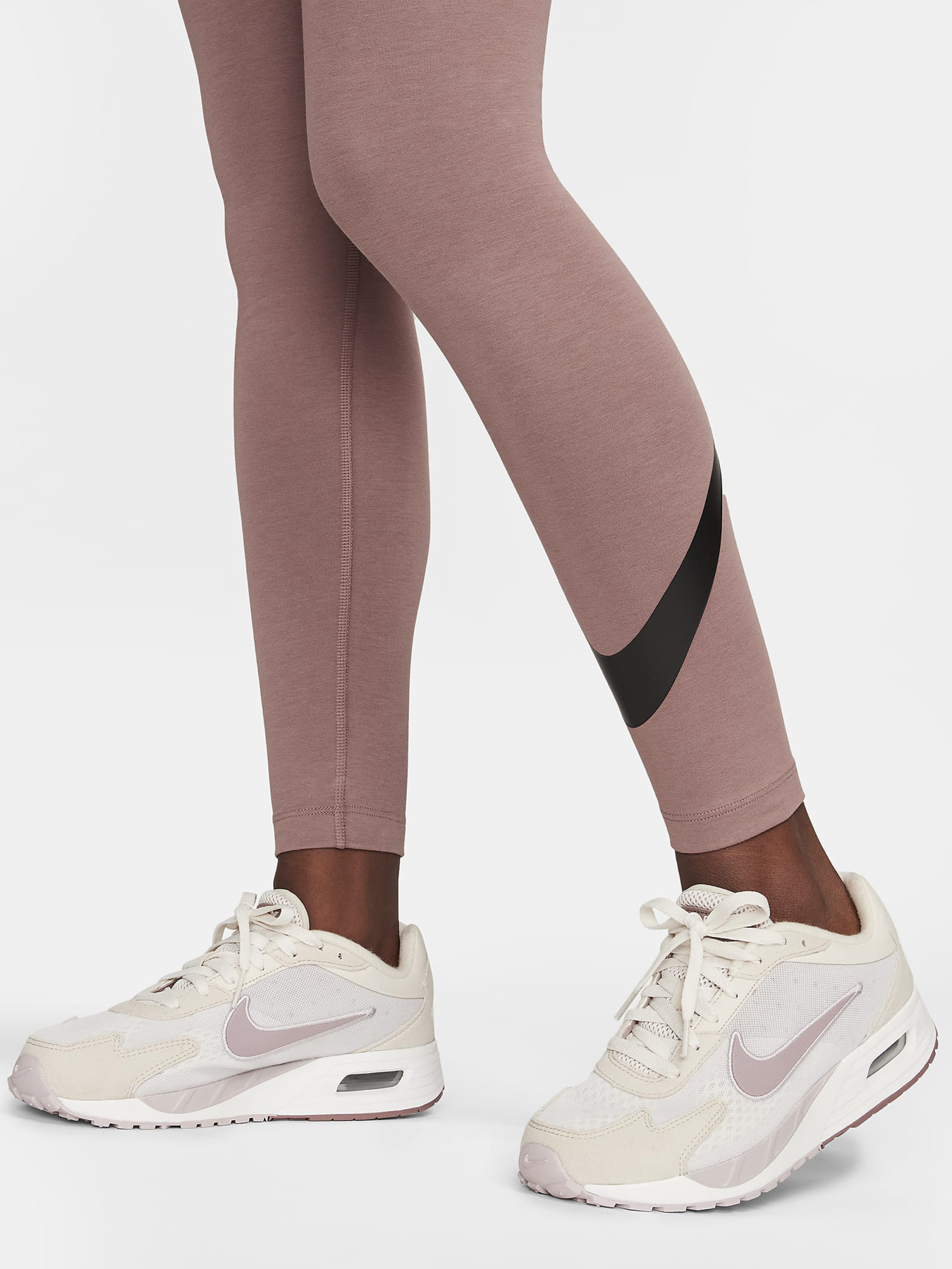 Штани NIKE CLSC GX HR TGHT SWSH модель DV7795-208 Штани NIKE CLSC GX HR TGHT SWSH модель DV7795-208 Фото