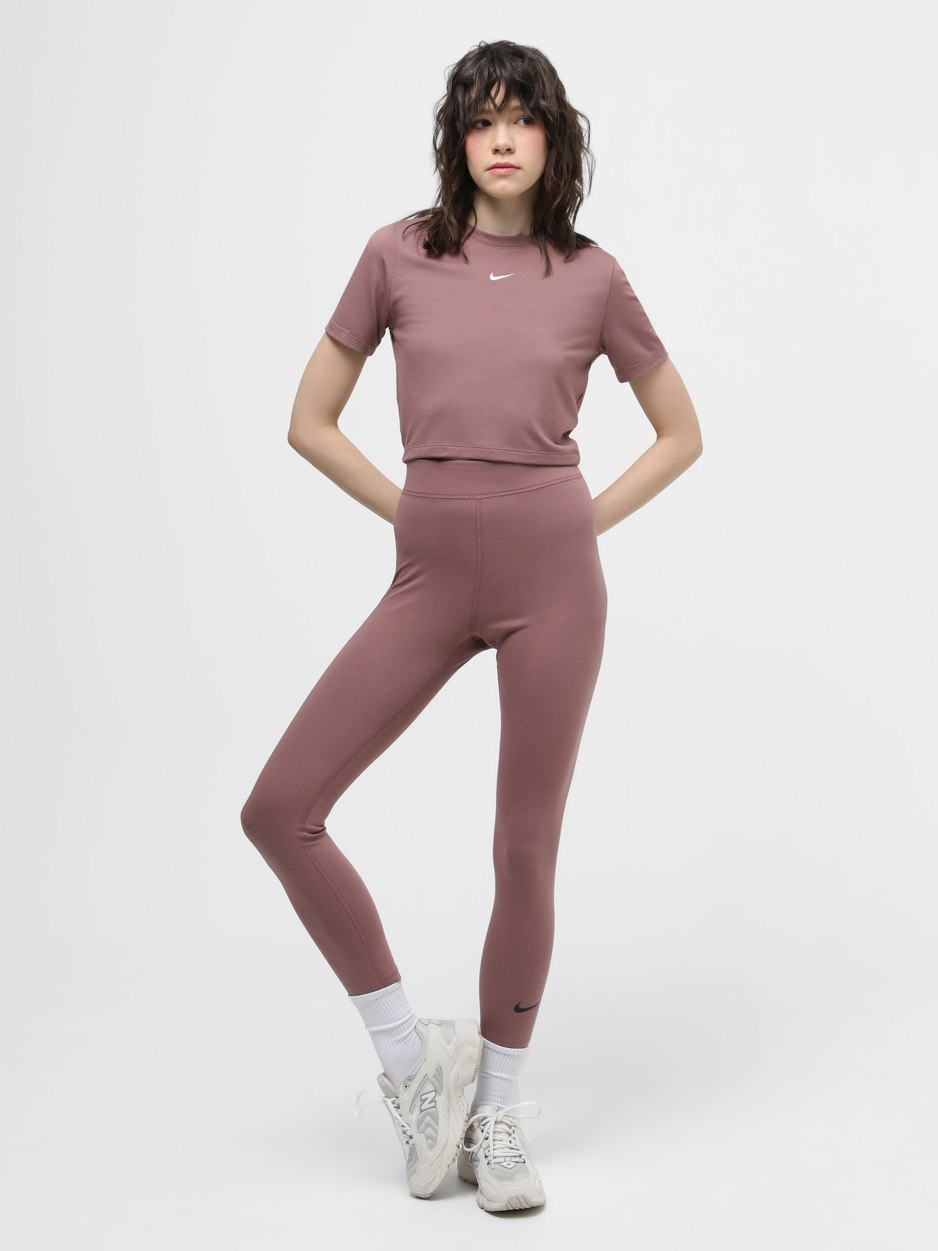 Брюки NIKE CLSC HR 7/8 TIGHT LBR модель DV7789-208 Брюки NIKE CLSC HR 7/8 TIGHT LBR модель DV7789-208 Фото