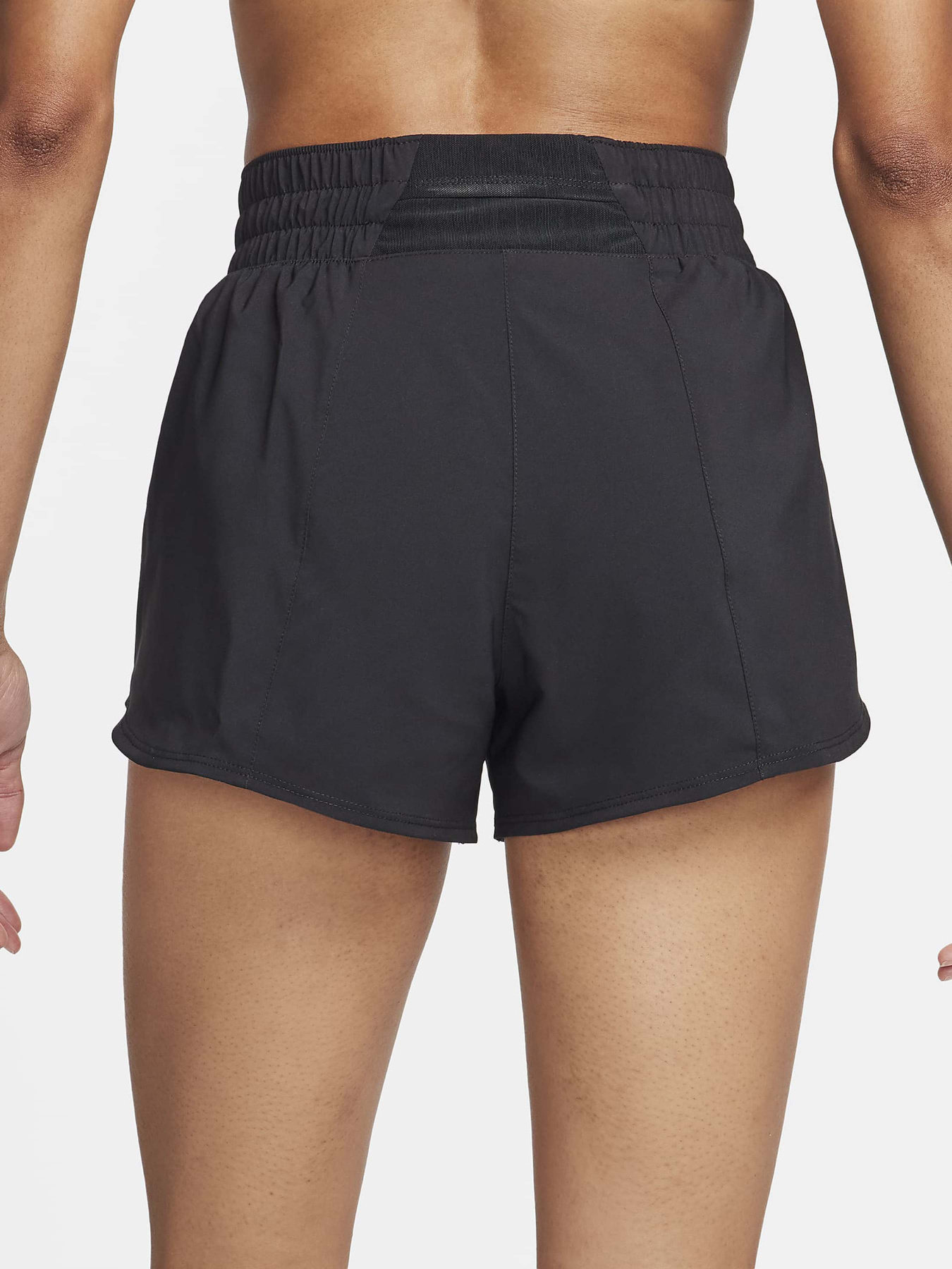 Шорты NIKE ONE SWSH HBR DF MRBRSHRT модель FN2601-010 Фото