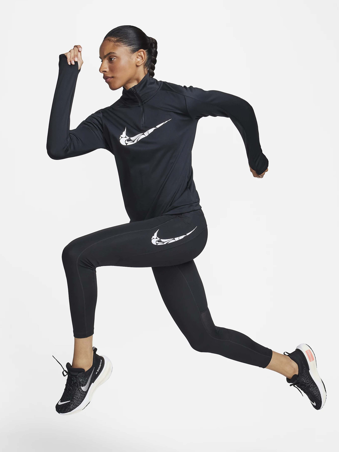 Брюки NIKE FST SW HBR DF MR 7/8 TGT модель FN3268-010 Брюки NIKE FST SW HBR DF MR 7/8 TGT модель FN3268-010 Фото