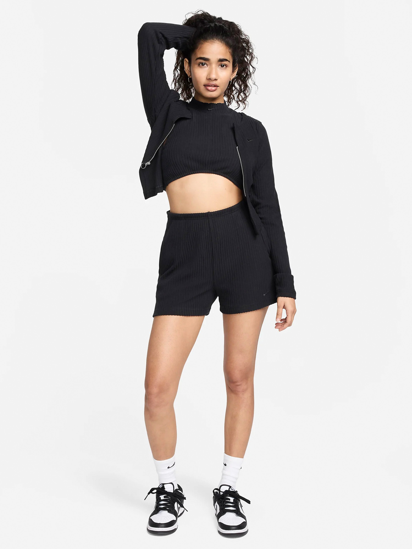 Шорти NIKE SPORTSWEAR CHILL KNIT модель FN3674-010 Фото