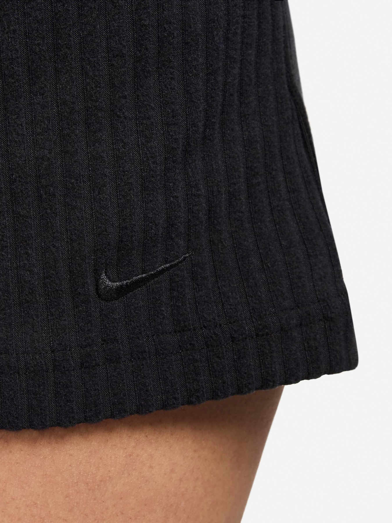 Шорти NIKE SPORTSWEAR CHILL KNIT модель FN3674-010 Фото