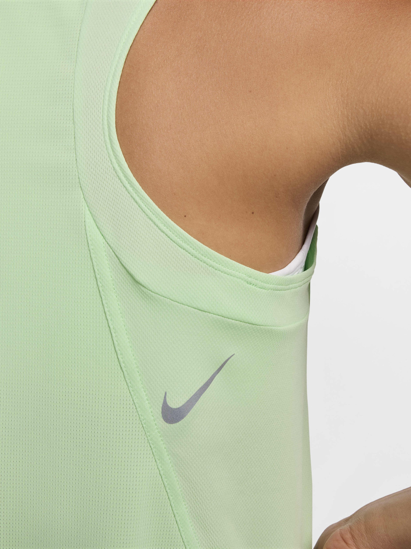 Футболки и поло NIKE DRI-FIT RACE модель DD5940-376 Фото