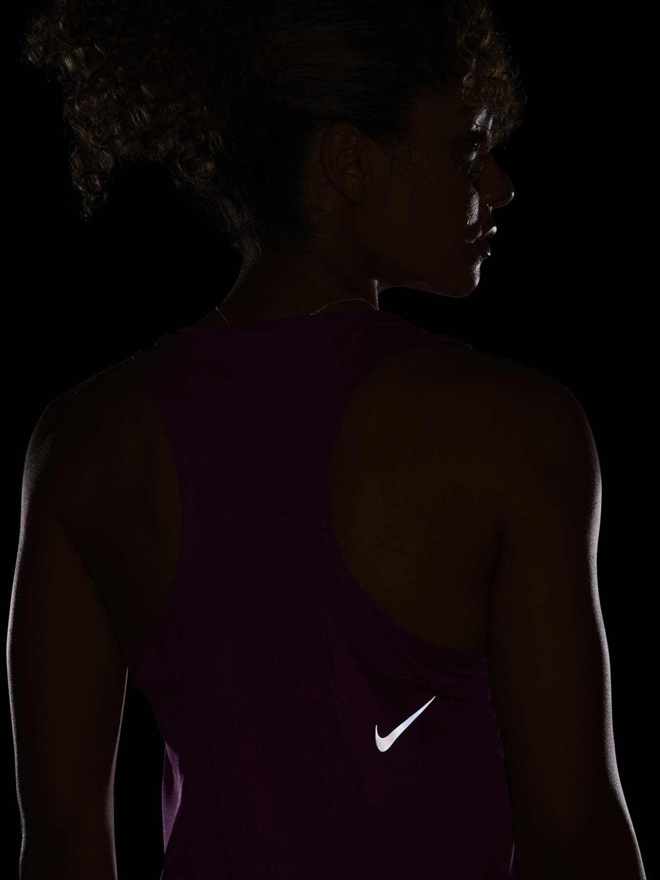 Футболки и поло NIKE DRI-FIT RACE модель DD5940-518 Футболки и поло NIKE DRI-FIT RACE модель DD5940-518 Фото