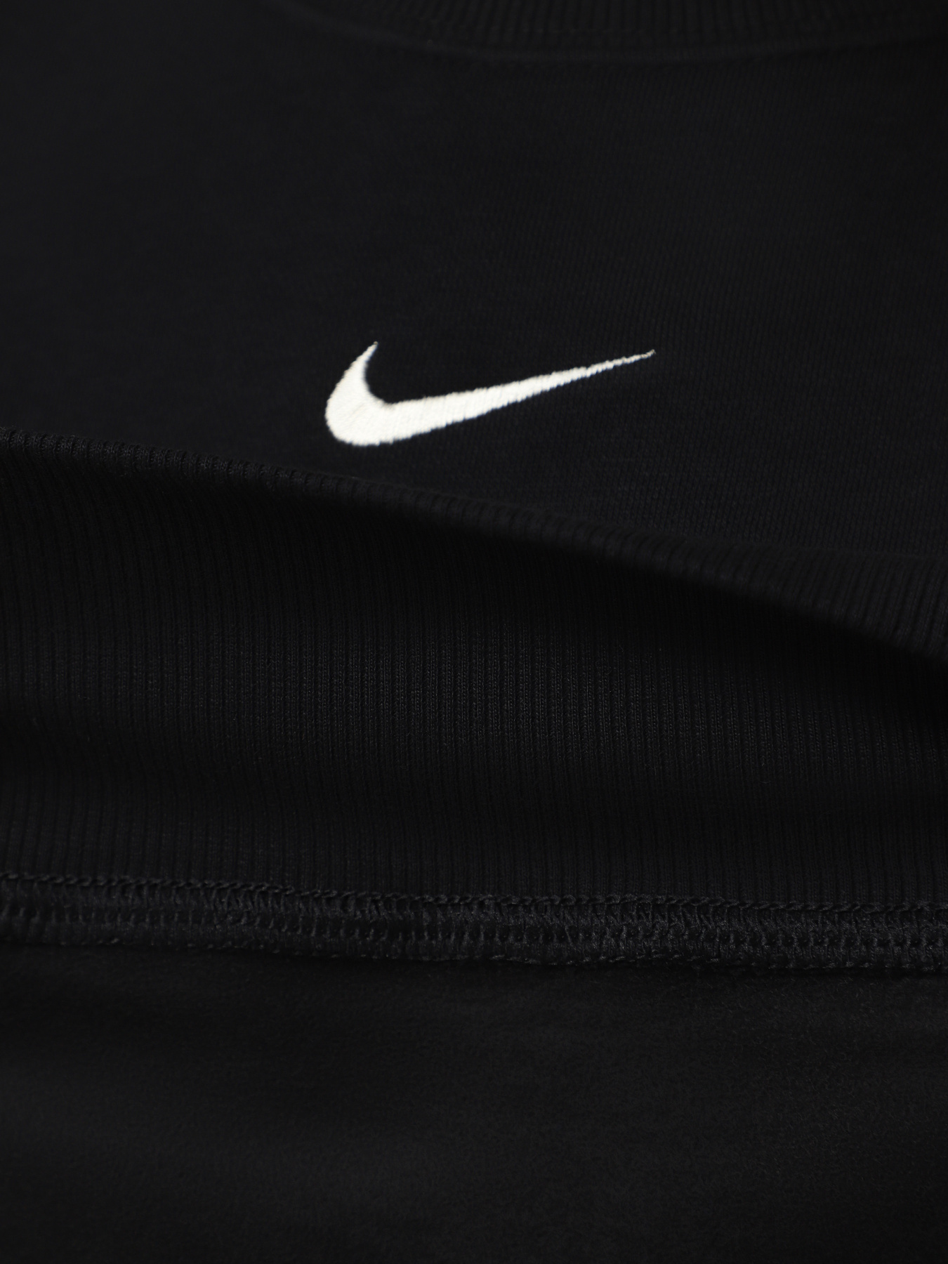 Худі та світшоти NIKE SPORTSWEAR PHOENIX FLEECE модель DQ5761-010 Худі та світшоти NIKE SPORTSWEAR PHOENIX FLEECE модель DQ5761-010 Фото