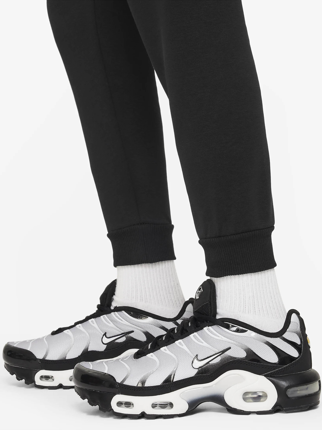 Брюки NIKE CLUB FLEECE модель FD2995-010 Фото