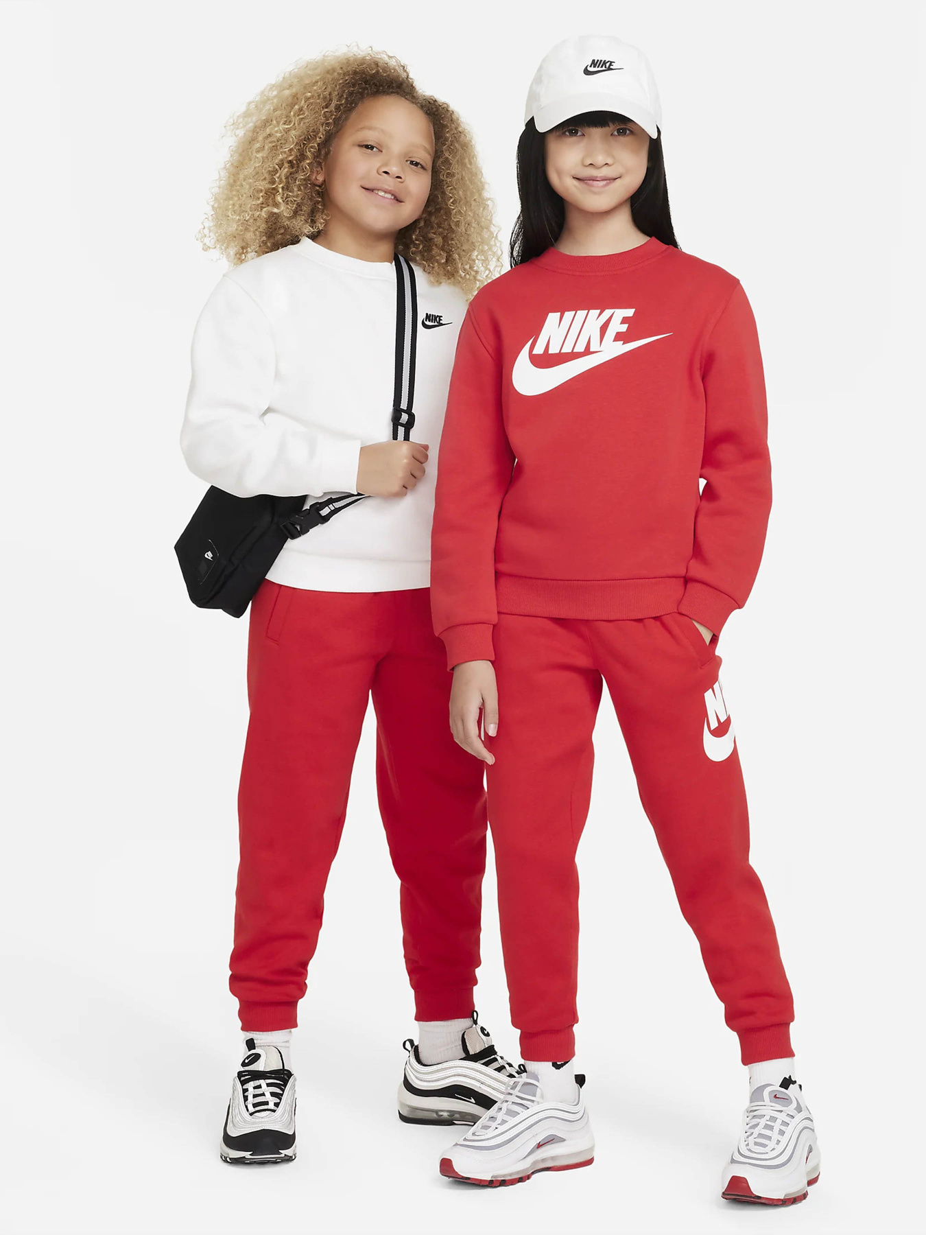 Брюки NIKE CLUB FLEECE модель FD2995-657 Фото
