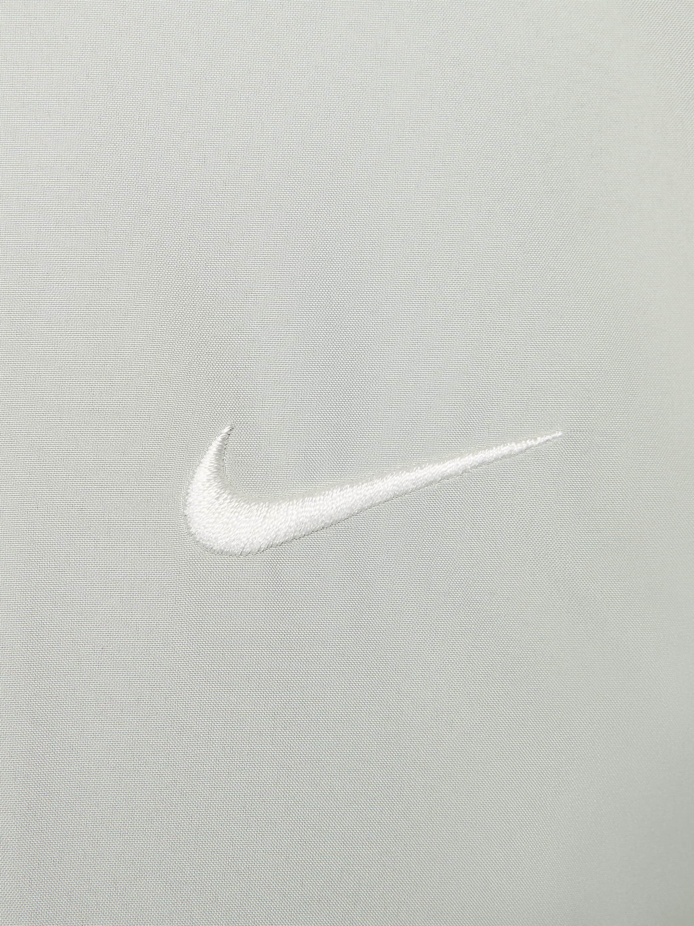 Куртки и дубленки NIKE SPORTSWEAR ESSENTIAL модель FN2839-370 Фото