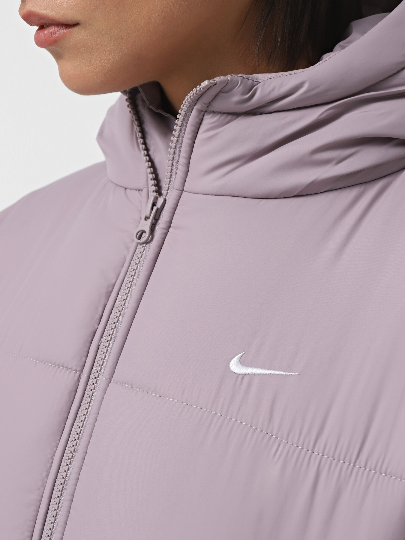 Куртки та дублянки NIKE SPORTSWEAR CLASSIC PUFFER модель FZ5903-226 Фото