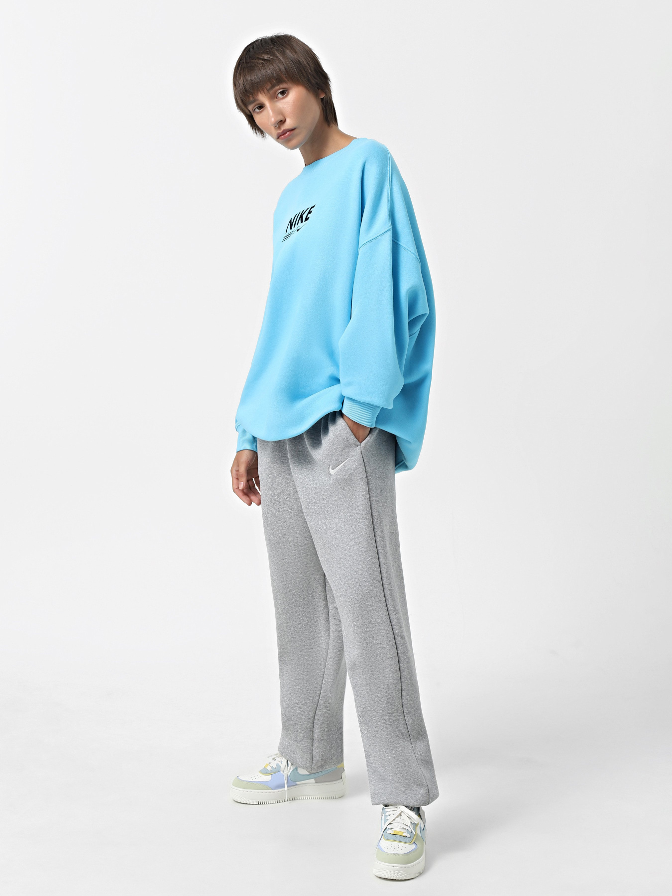 Брюки NIKE SPORTSWEAR PHOENIX FLEECE модель FZ5996-063 Фото