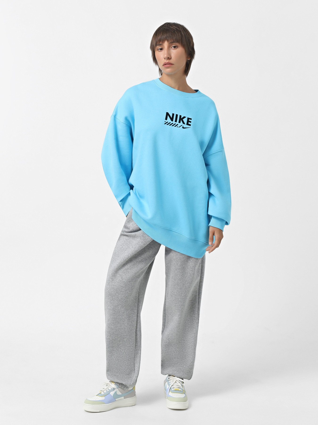 Худі та світшоти NIKE OVERSIZED FLEECE CREWNECK модель HM4318-416 Фото