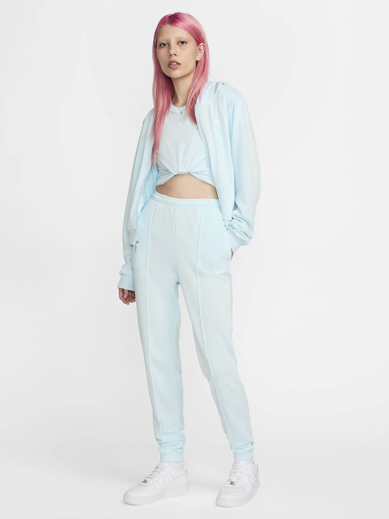 Худі та світшоти NIKE SPORTSWEAR CHILL TERRY модель FN2415-474 Худі та світшоти NIKE SPORTSWEAR CHILL TERRY модель FN2415-474 Фото