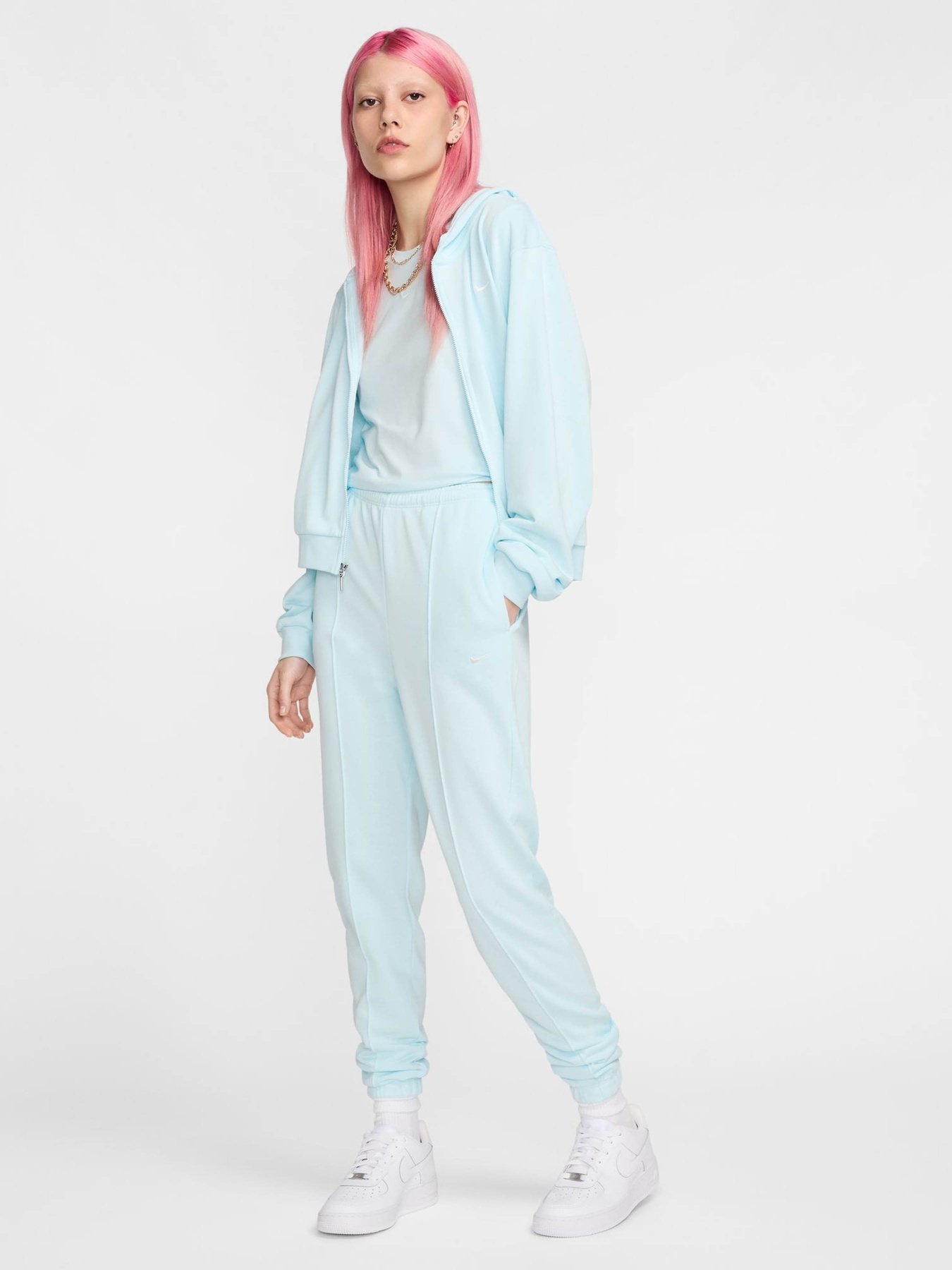 Брюки NIKE SPORTSWEAR CHILL TERRY модель FN2434-474 Фото