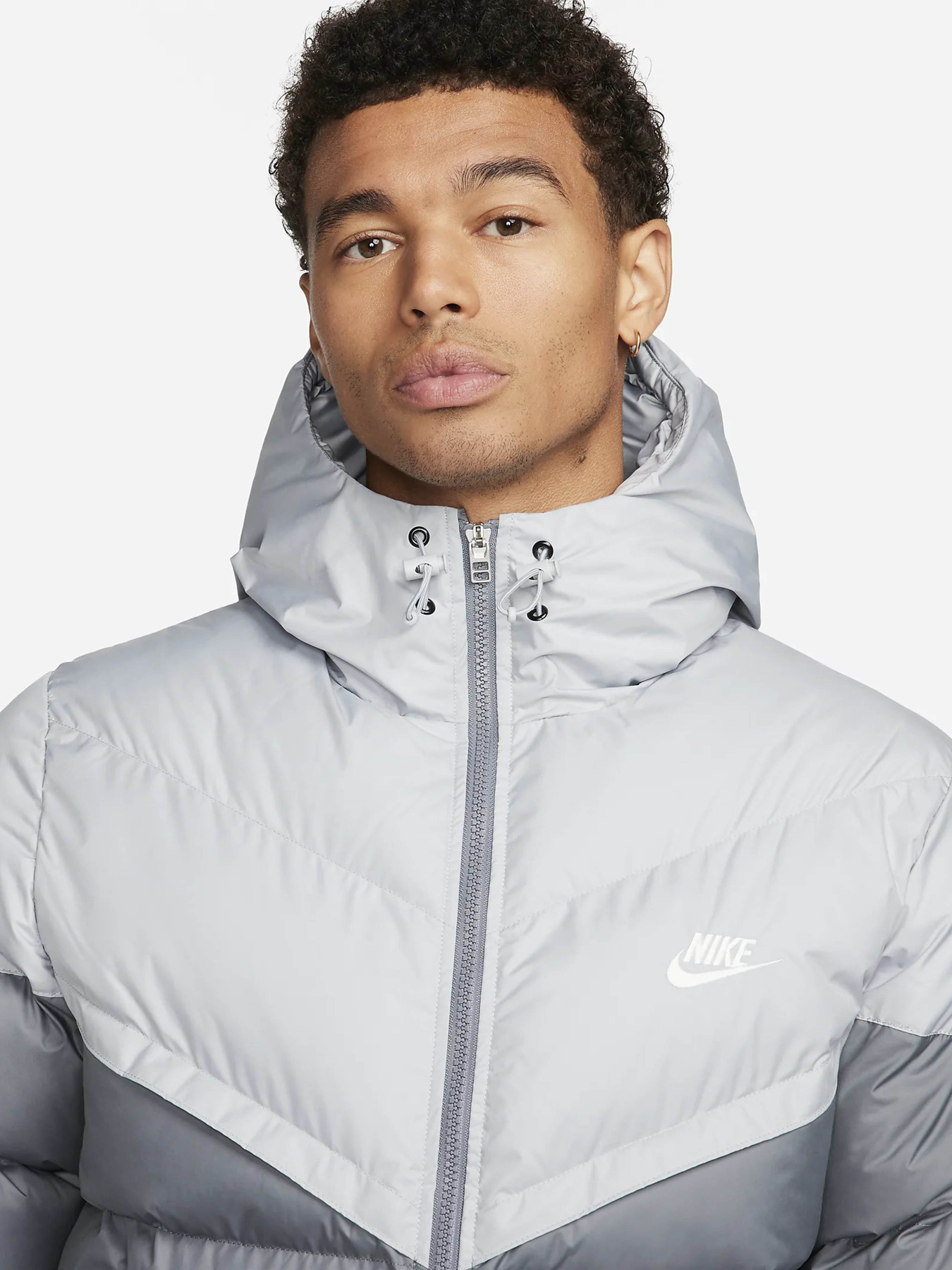 Куртки та дублянки NIKE WINDRUNNER PRIMALOFT® модель FB8185-077 Куртки та дублянки NIKE WINDRUNNER PRIMALOFT® модель FB8185-077 Фото