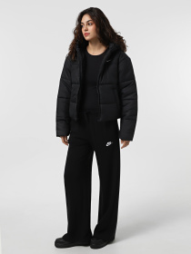 Куртки и дубленки NIKE SPORTSWEAR CLASSIC PUFFER THER модель FZ5899-010 Фото
