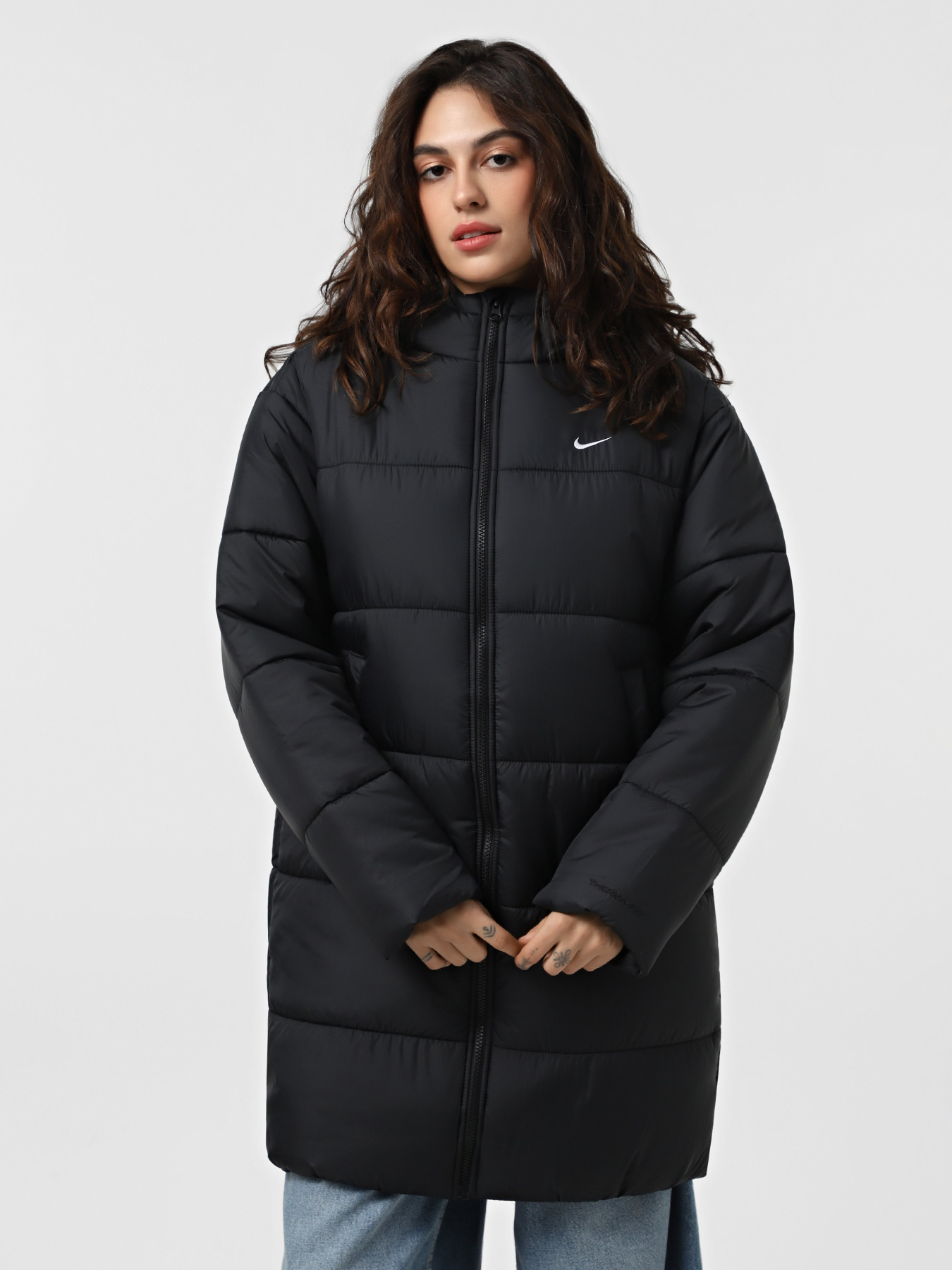 Куртки та дублянки NIKE SPORTSWEAR CLASSIC PUFFER THER модель FZ5903-010 Фото