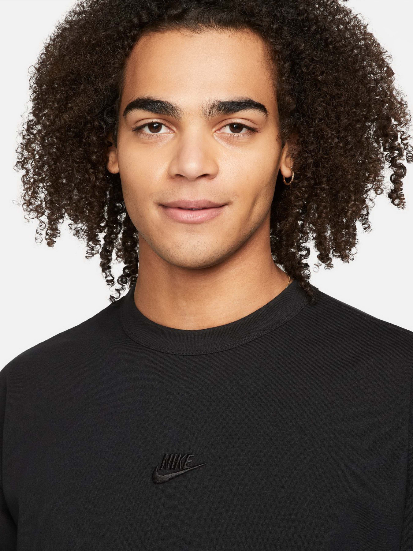 Худі та світшоти NIKE SPORTSWEAR PREMIUM ESSENTIALS модель DO7390-010 Фото