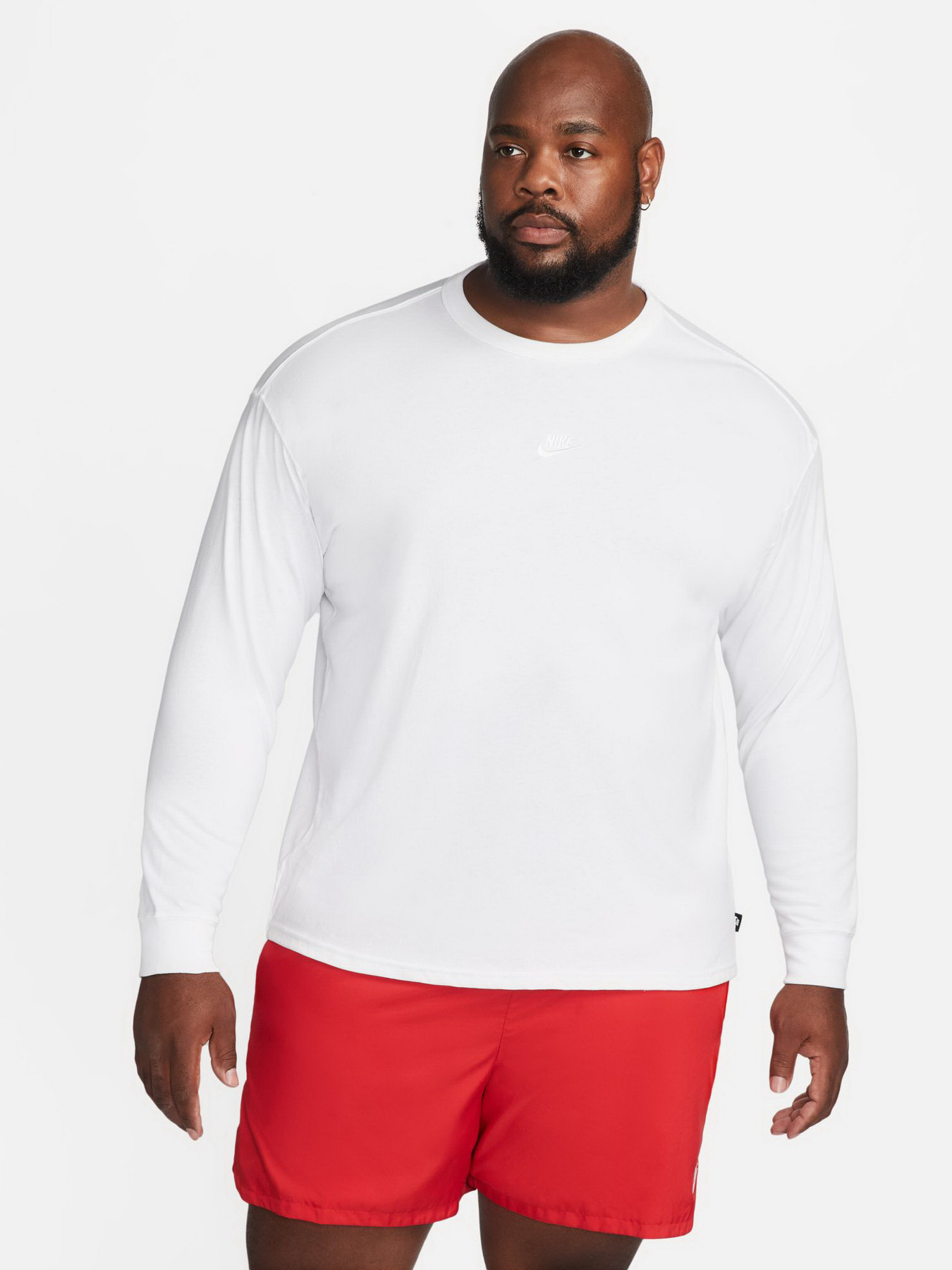Худи и свитшоты NIKE SPORTSWEAR PREMIUM ESSENTIALS модель DO7390-100 Фото