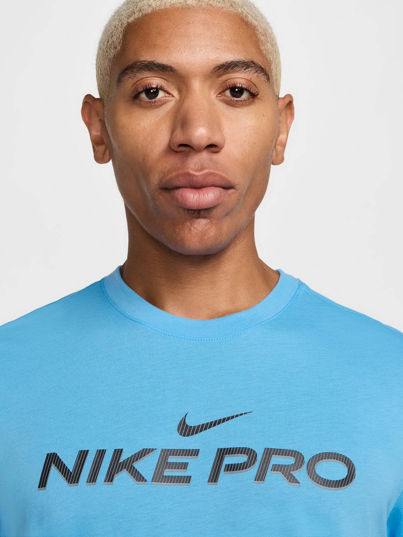 Футболки и поло NIKE PRO DRI-FIT модель FJ2393-413 Фото
