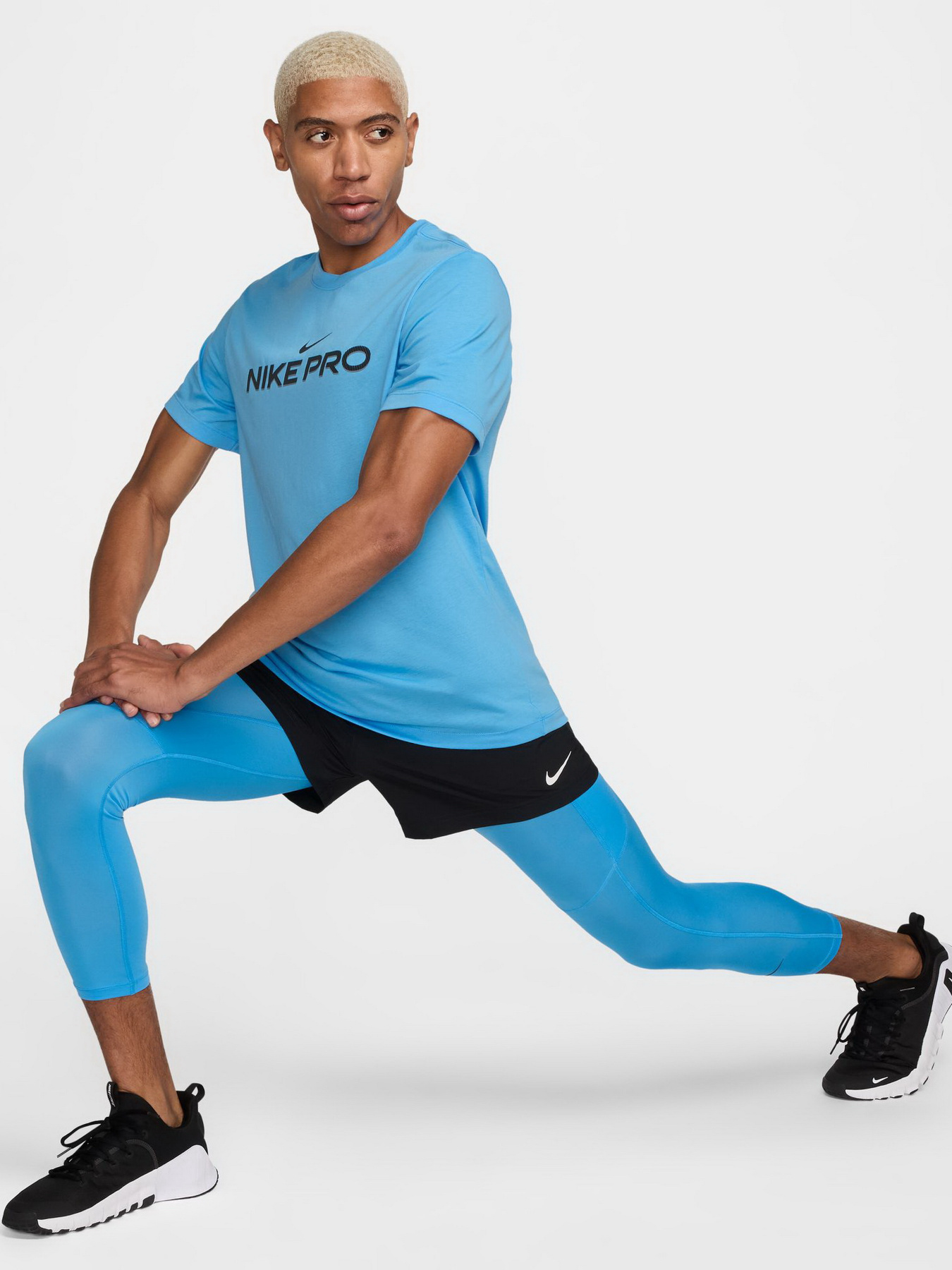 Футболки и поло NIKE PRO DRI-FIT модель FJ2393-413 Фото